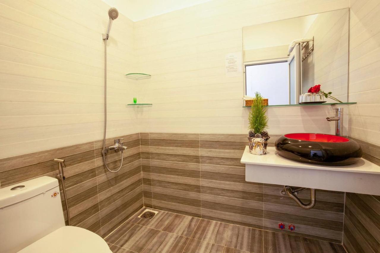 Hanz Hotel Pham Hong Thai Dalat מראה חיצוני תמונה